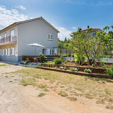Appartment Rezika Silo  Ngoại thất bức ảnh