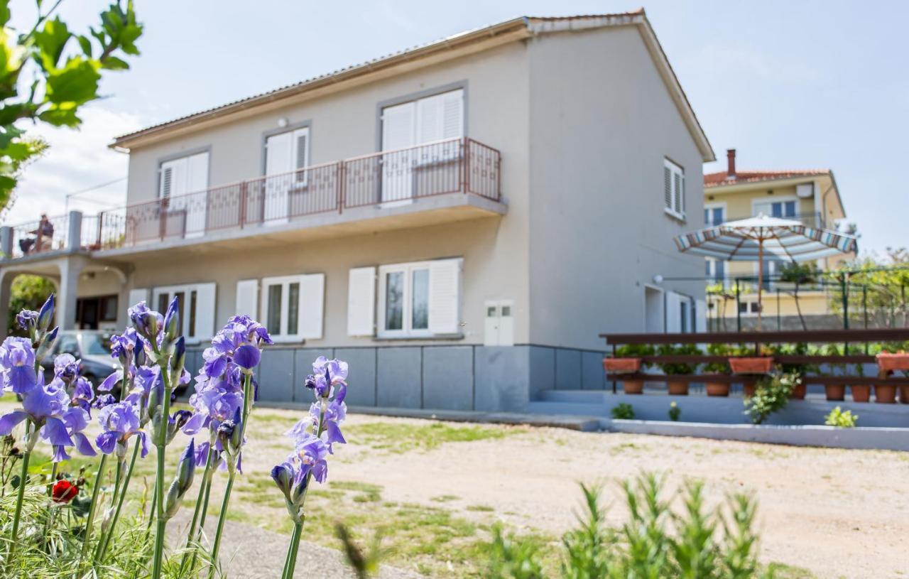 Appartment Rezika Silo  Ngoại thất bức ảnh