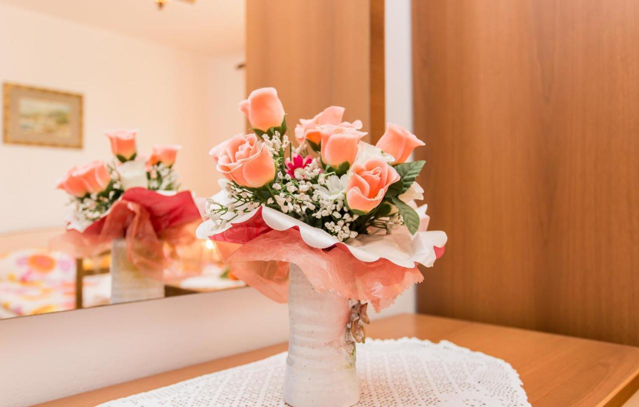 Appartment Rezika Silo  Ngoại thất bức ảnh